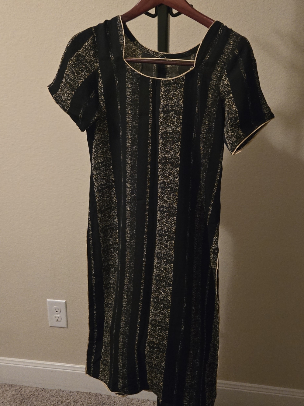 Black and Gold Vertical-Stripe Short-Sleeve Dress
